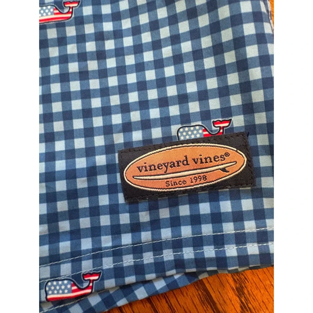 Vineyard Vines Mens Blue Gingham American Flag Whale Swim Trunks Size M